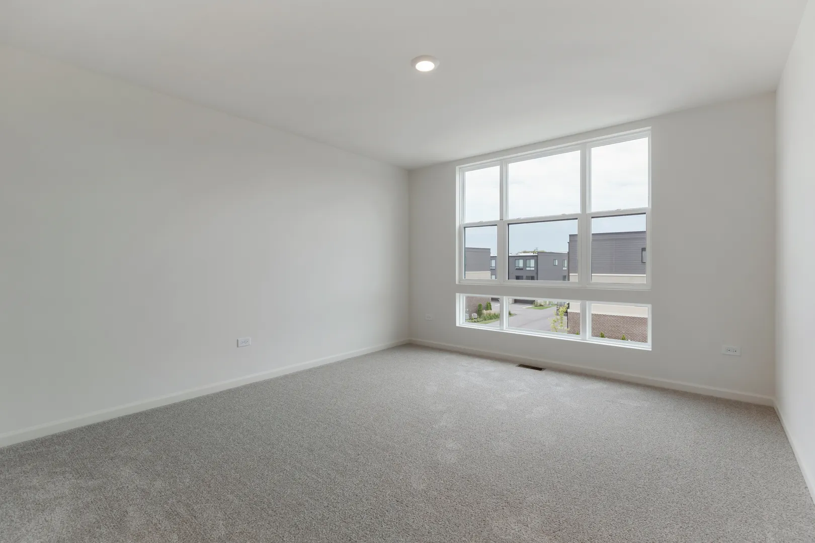 1289 Lakepointe Dr, , 60173, USA 60173-Schaumburg-IL