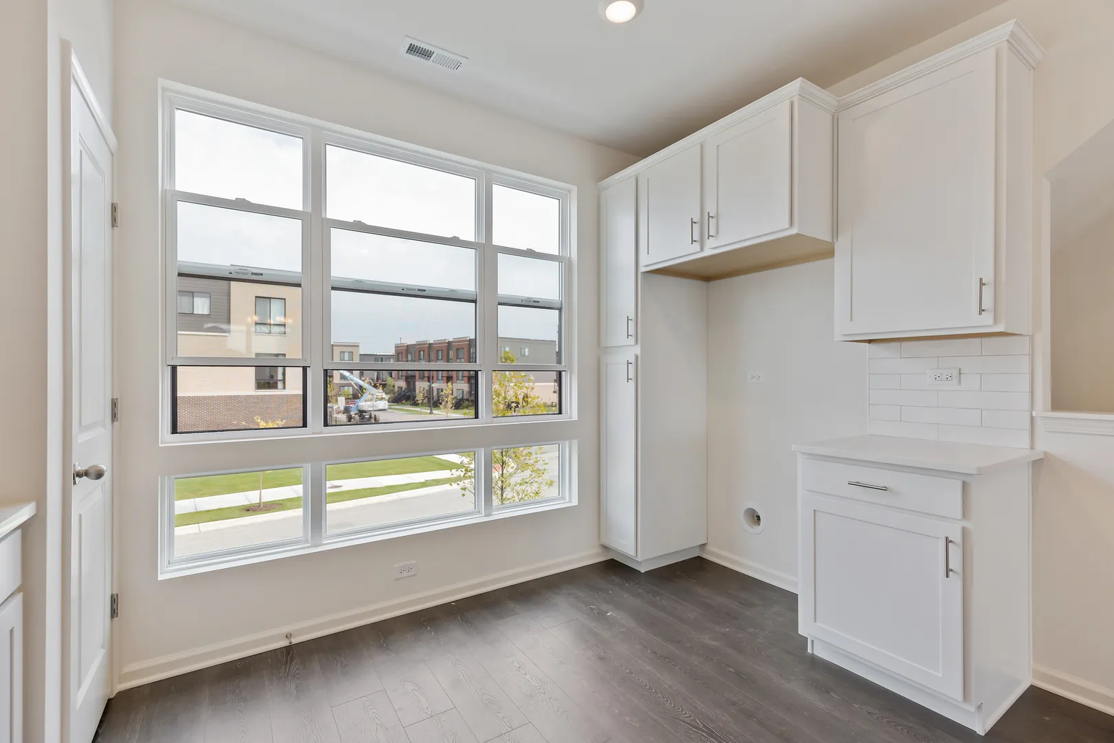 1289 Lakepointe Dr, , 60173, USA 60173-Schaumburg-IL