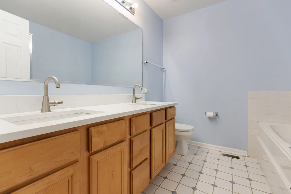 2759 McClennan Ct, ,  60563, USA 60563-Naperville-IL
