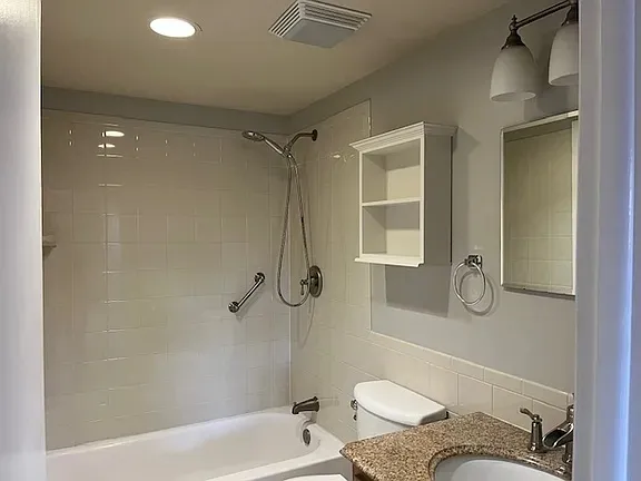 1125 Royal St George Dr, , 60563, USA 60563-Naperville-IL