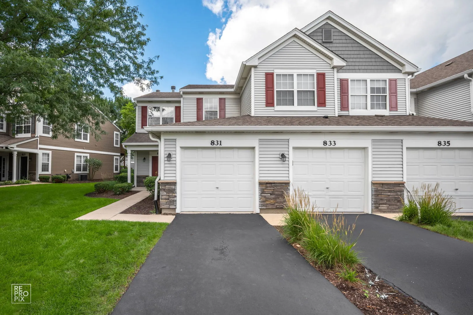 831 Genesee Dr, , 60563, USA 60563-Naperville-IL