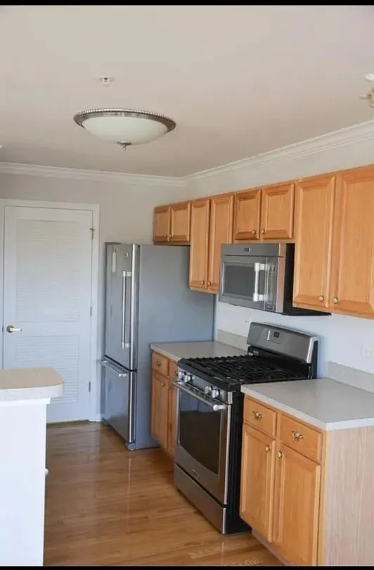 893 Enfield Dr, ,  60062, USA 60062-Northbrook-IL