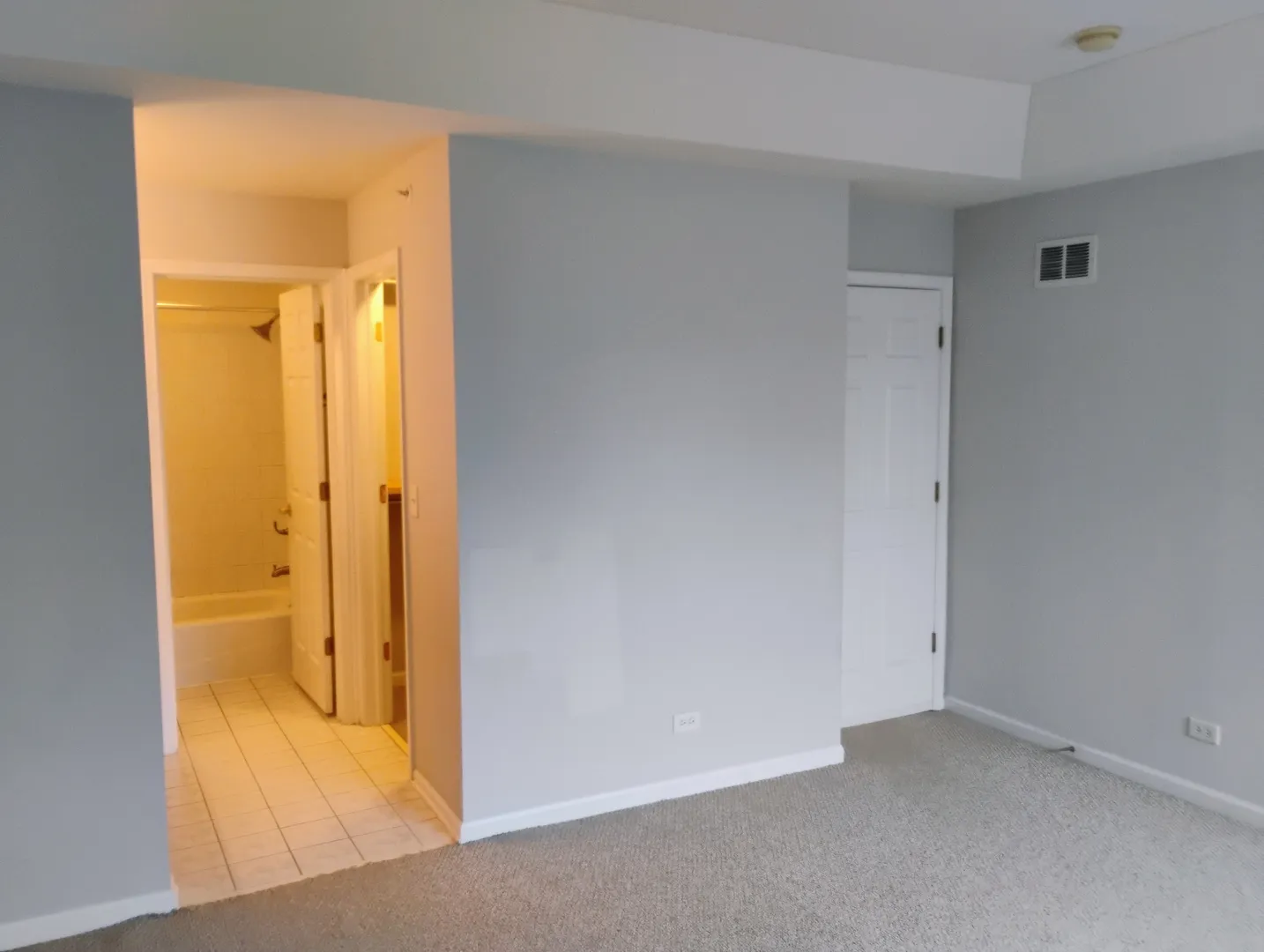 893 Enfield Dr, ,  60062, USA 60062-Northbrook-IL