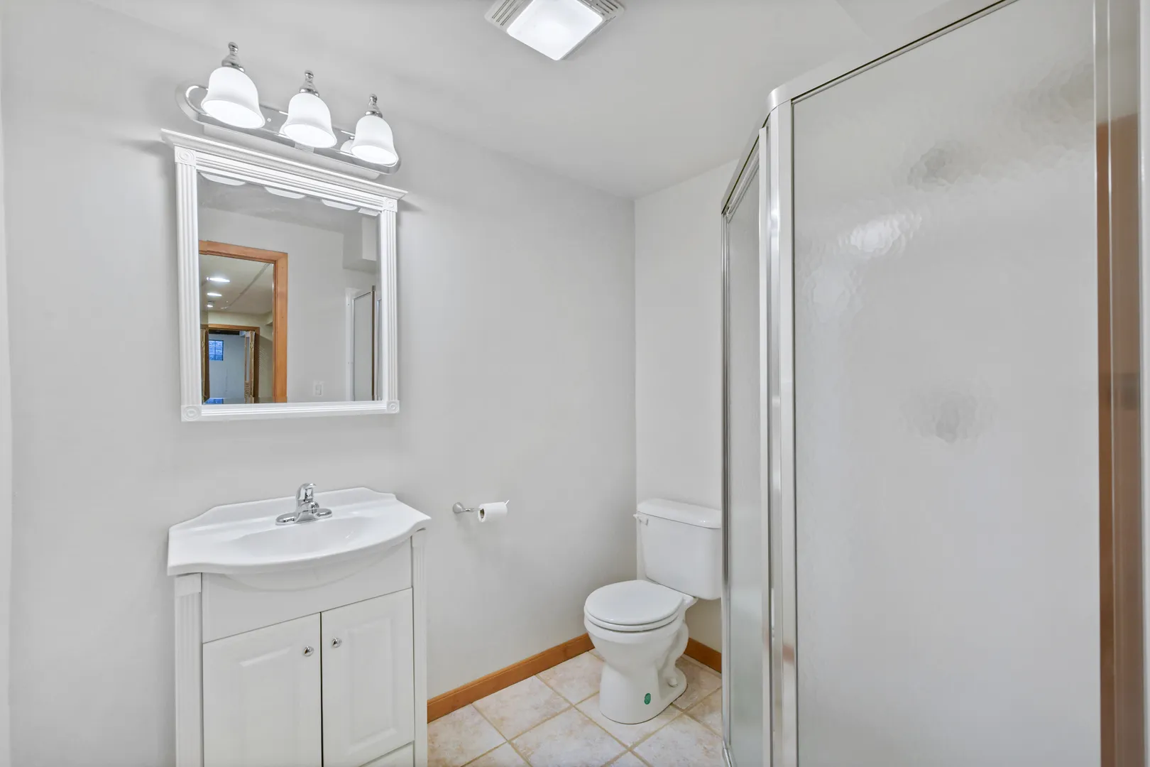 825 Ottawa Ave, ,  60068, USA 60068-Park Ridge-IL