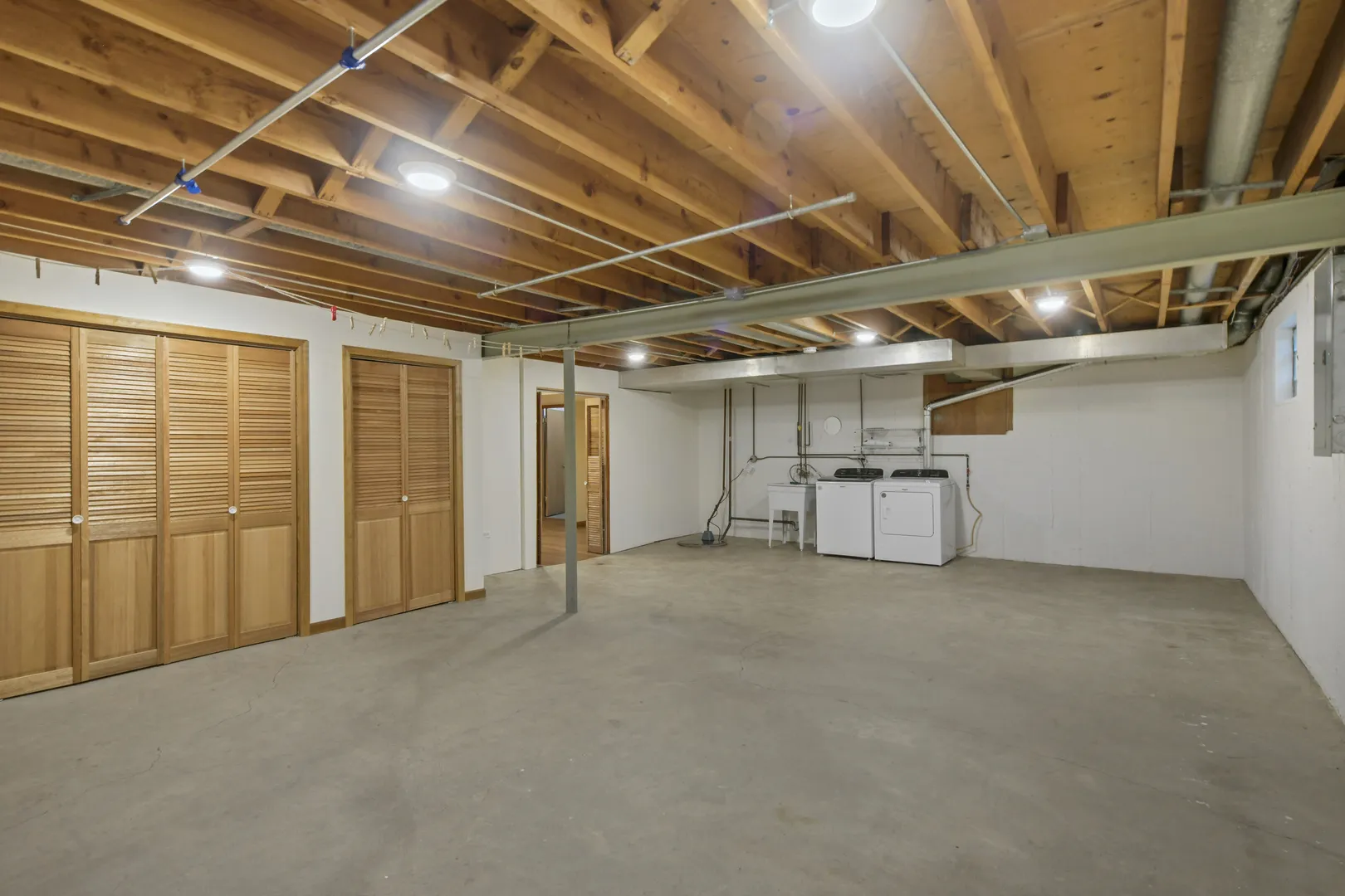 825 Ottawa Ave, ,  60068, USA 60068-Park Ridge-IL