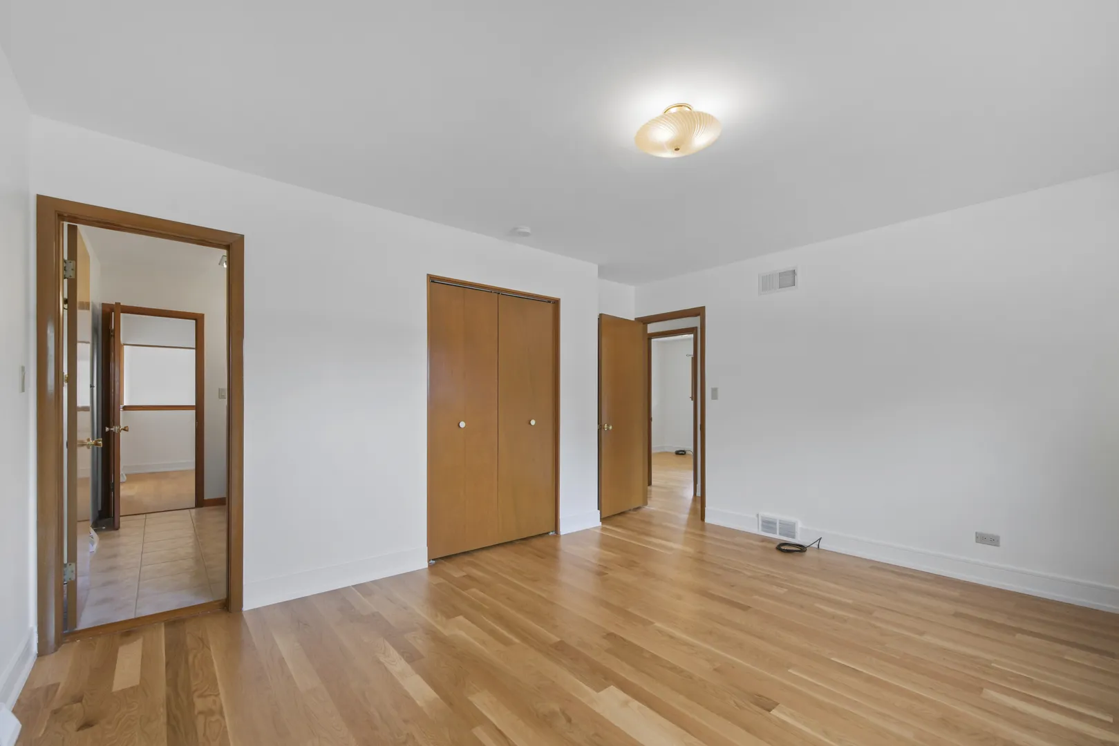 825 Ottawa Ave, ,  60068, USA 60068-Park Ridge-IL
