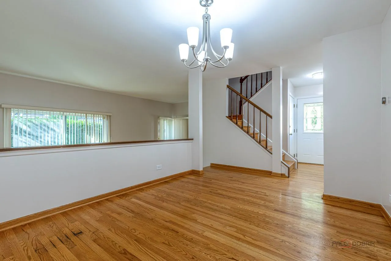 1013 Sussex Dr, ,  60062, USA 60062-Northbrook-IL
