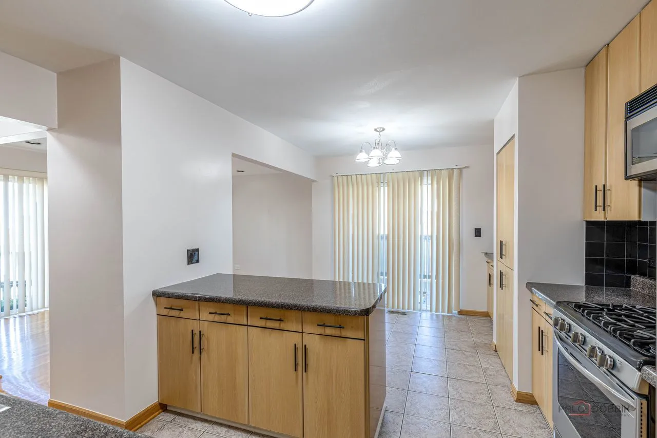1013 Sussex Dr, ,  60062, USA 60062-Northbrook-IL