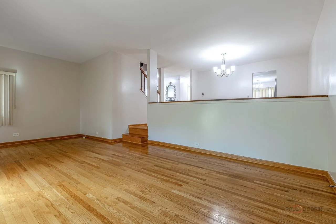 1013 Sussex Dr, ,  60062, USA 60062-Northbrook-IL