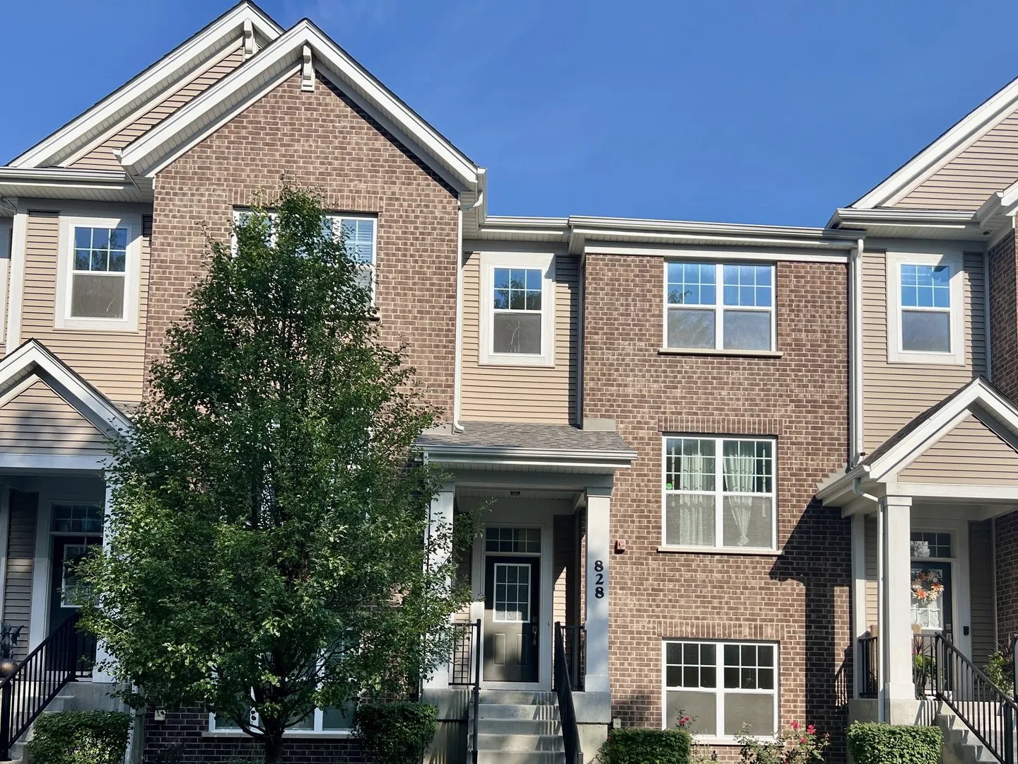 828 Center St, , 60016, USA 60016-Des Plaines-IL