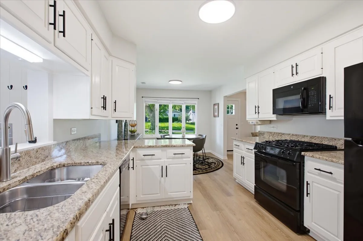 116 W Sturtz St, , 60010, USA 60010-Barrington-IL