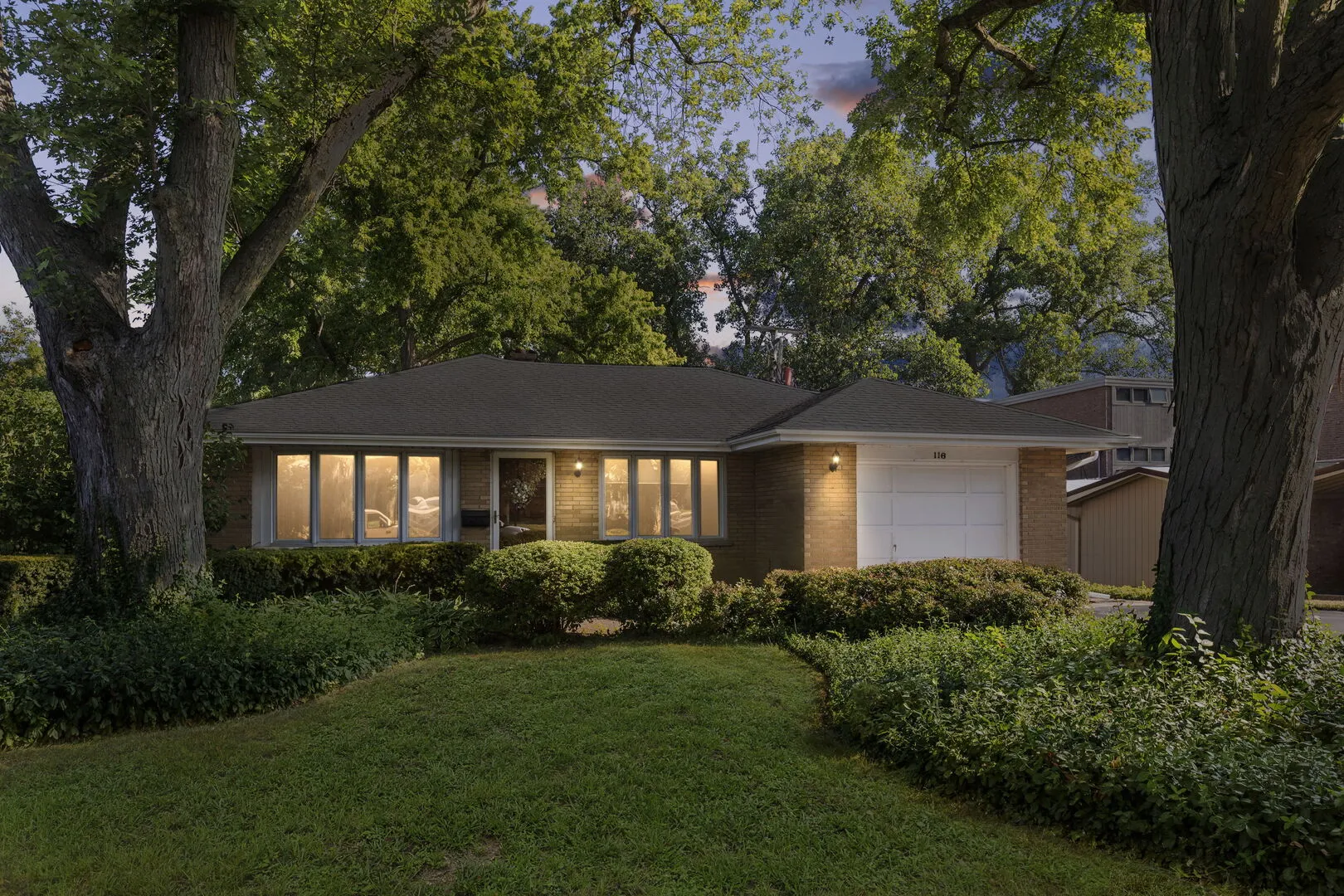116 W Sturtz St, , 60010, USA 60010-Barrington-IL