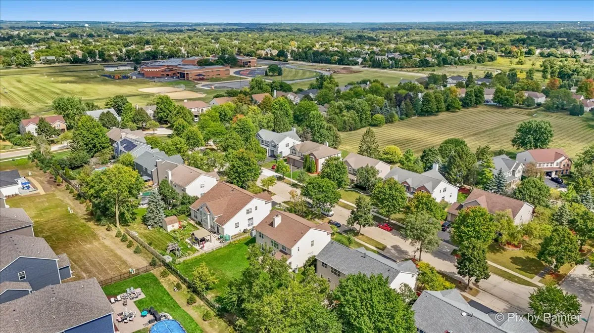 2240 Barrett Dr, ,  60102, USA 60102-Algonquin-IL