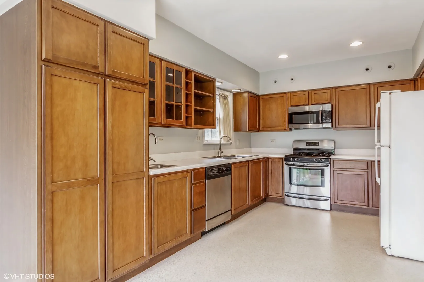 341 S Prospect Ave, ,  60126, USA 60126-Elmhurst-IL