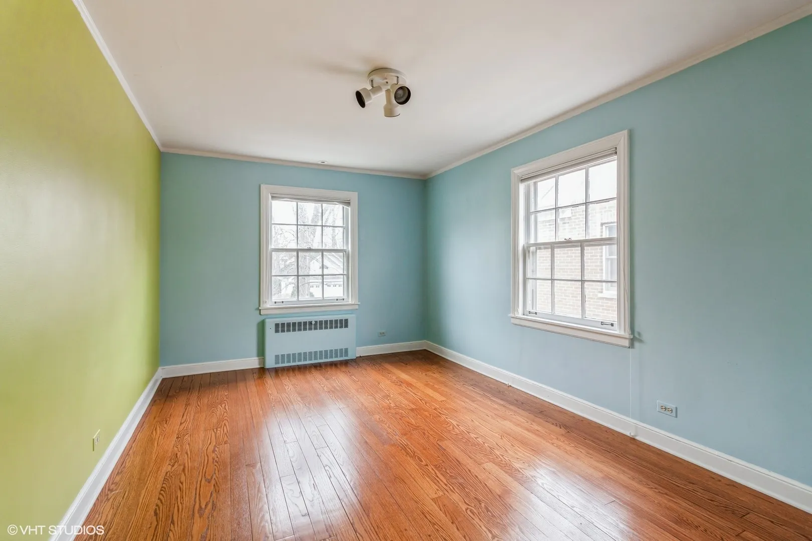 341 S Prospect Ave, ,  60126, USA 60126-Elmhurst-IL