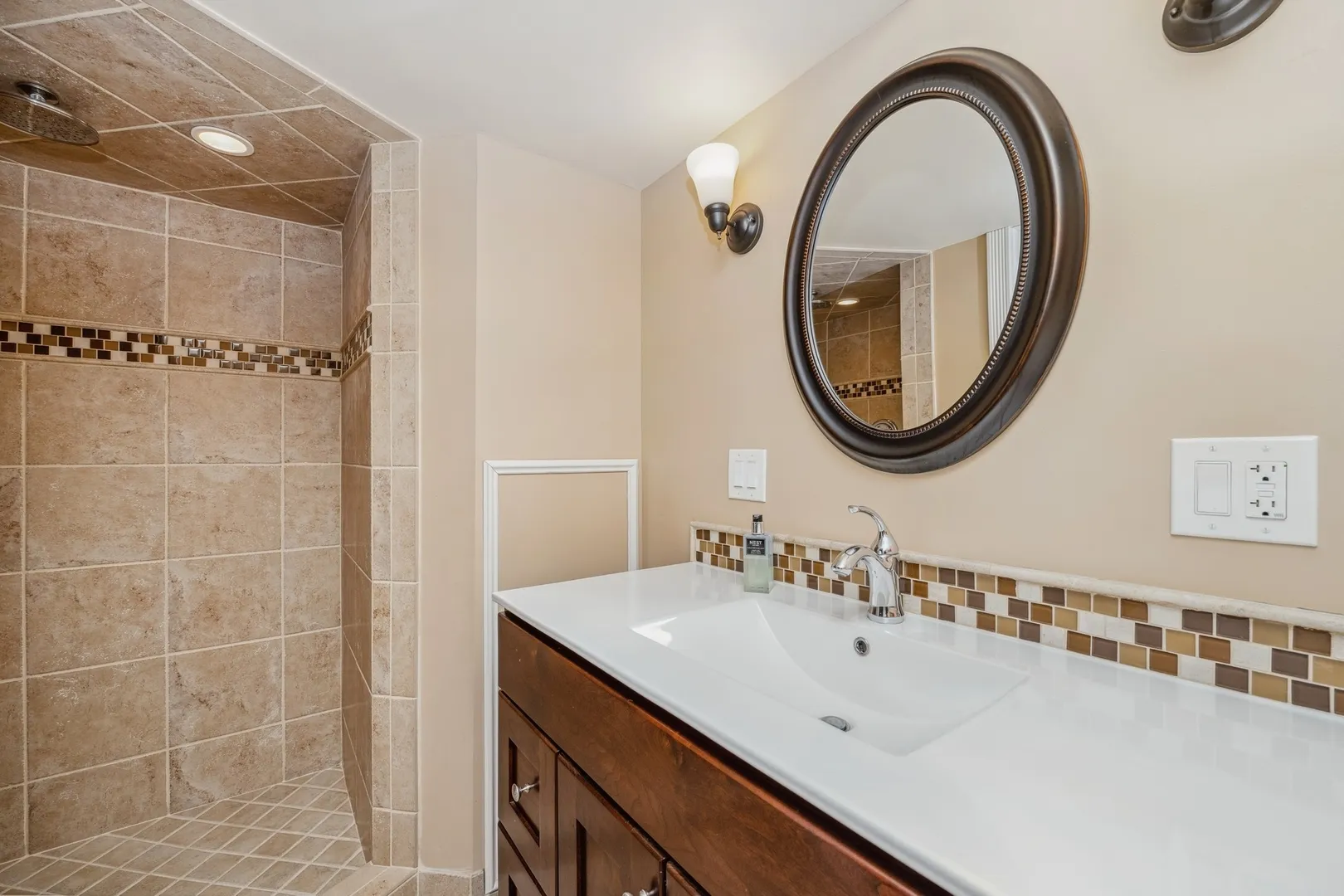 2104 Kenton Ln, , 60048, USA 60048-Libertyville-IL