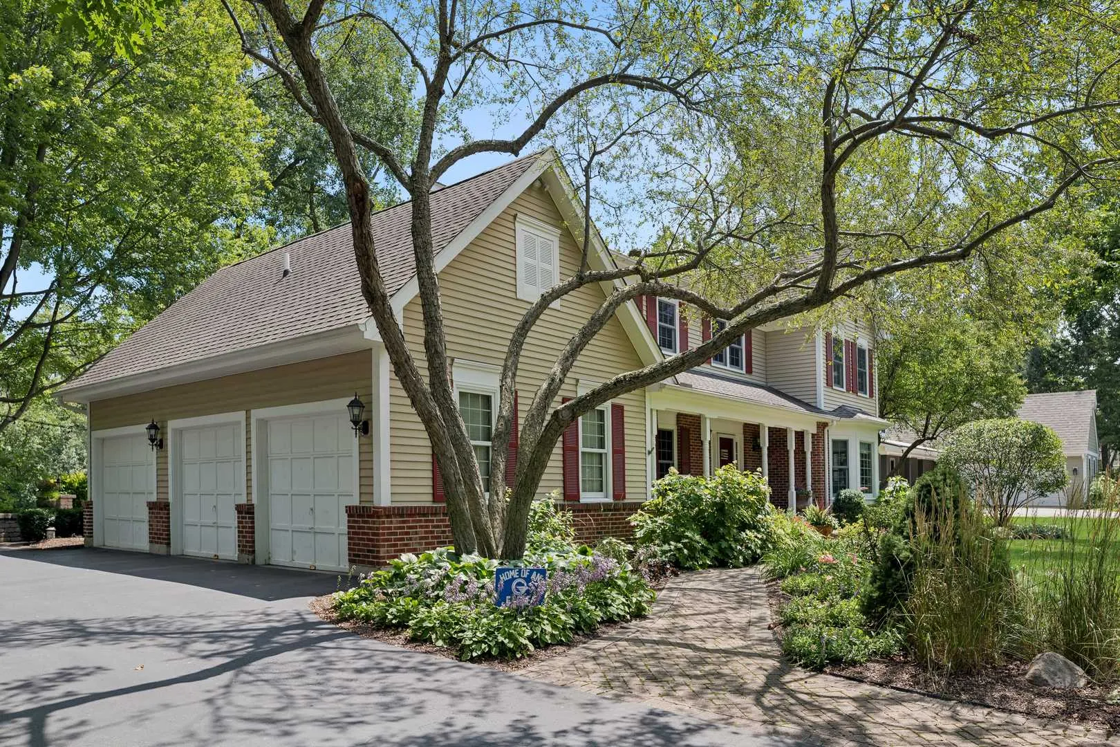 2104 Kenton Ln, , 60048, USA 60048-Libertyville-IL
