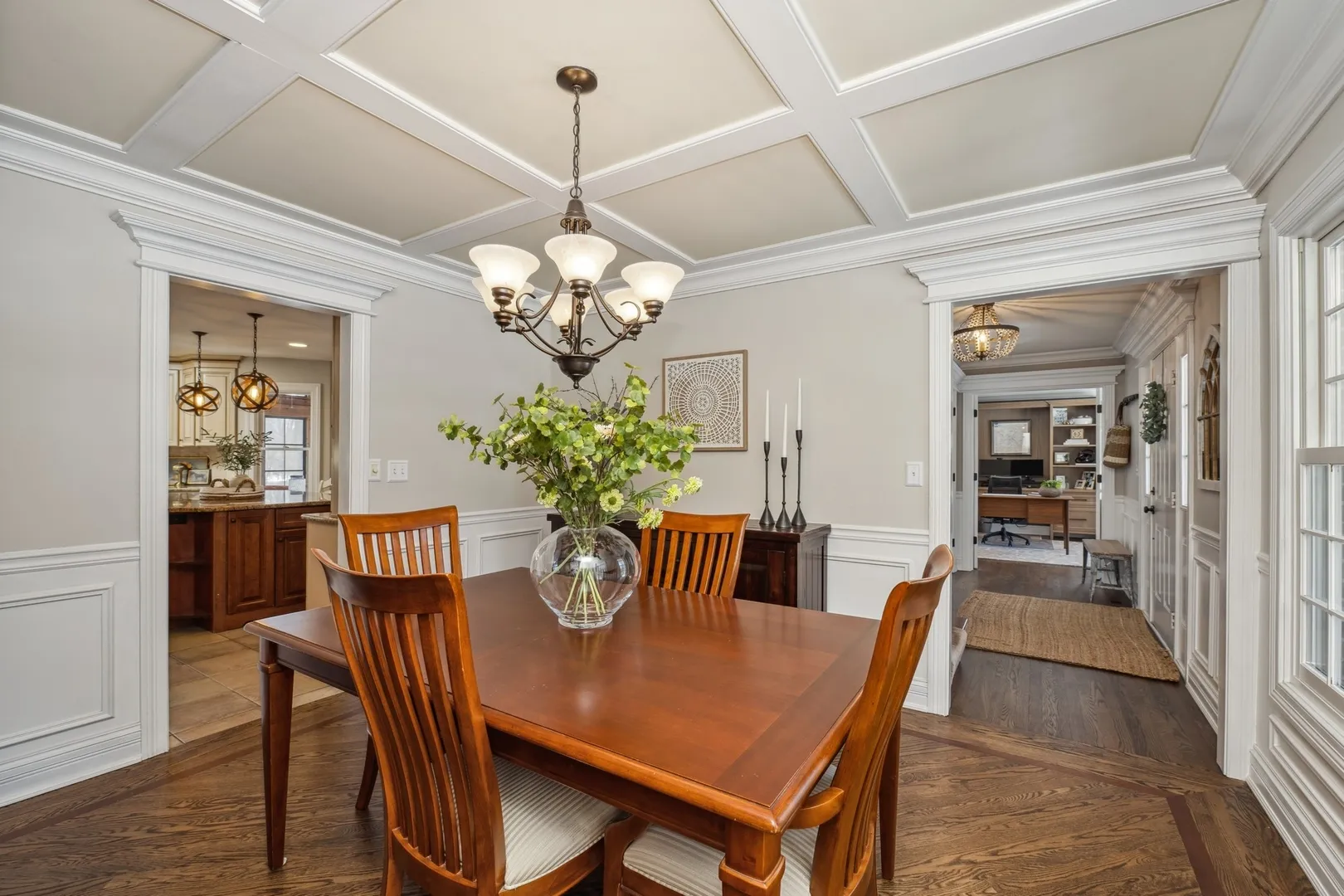 2104 Kenton Ln, , 60048, USA 60048-Libertyville-IL