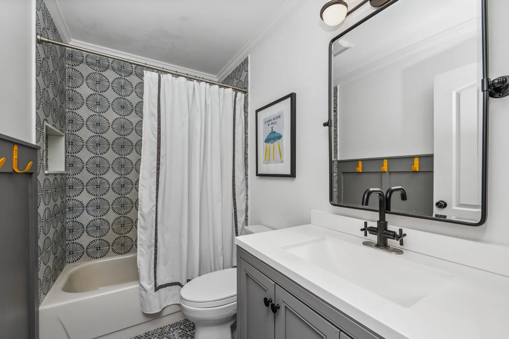 2104 Kenton Ln, , 60048, USA 60048-Libertyville-IL