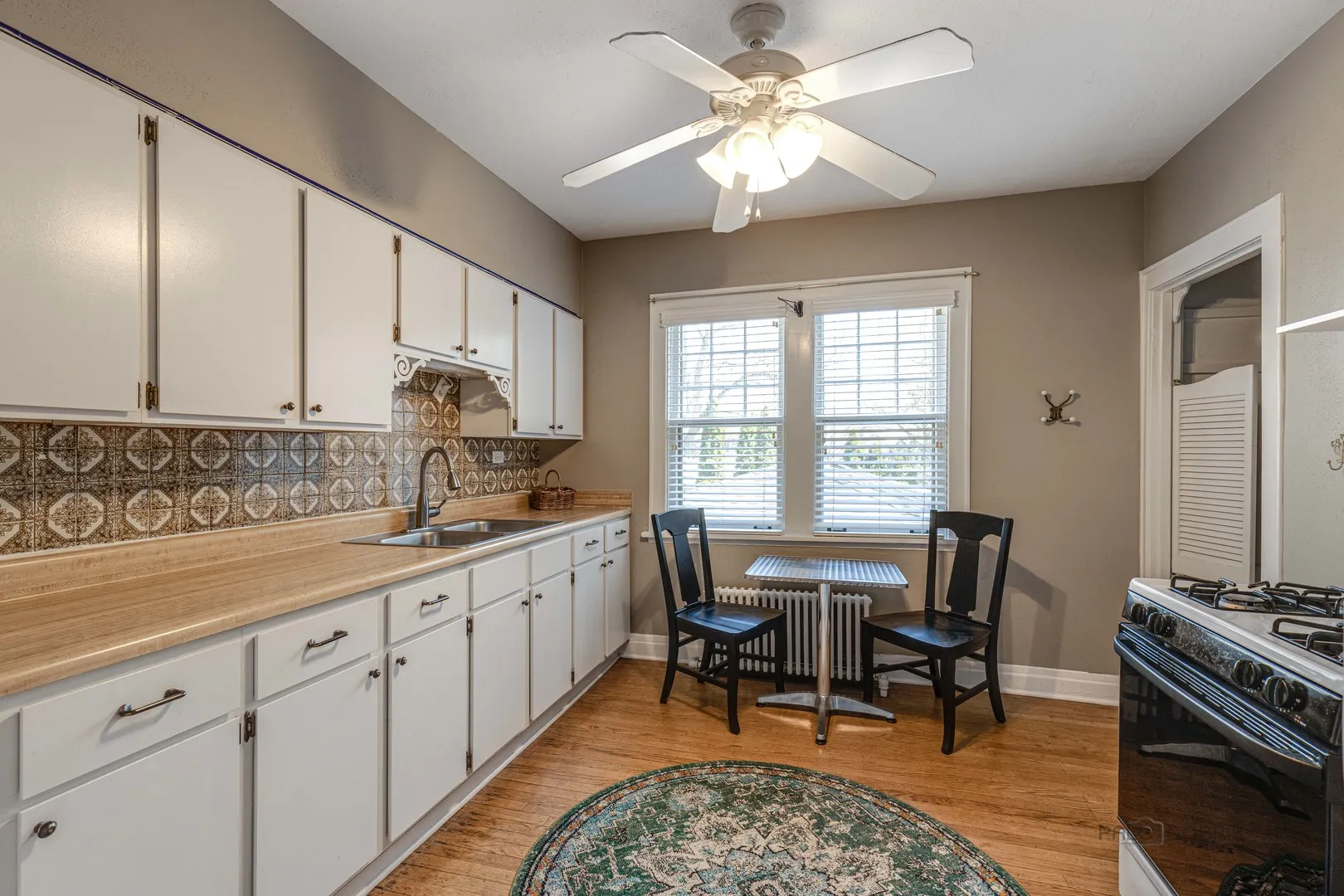 389 E Deerpath Rd, ,  60045, USA 60045-Lake Forest-IL