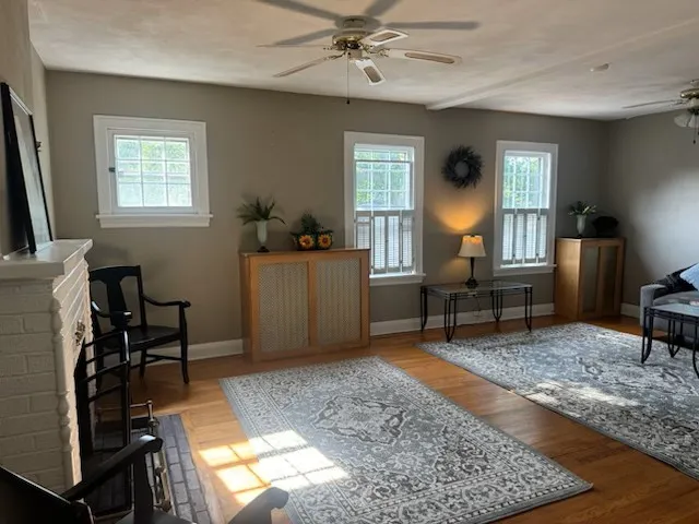 389 E Deerpath Rd, ,  60045, USA 60045-Lake Forest-IL