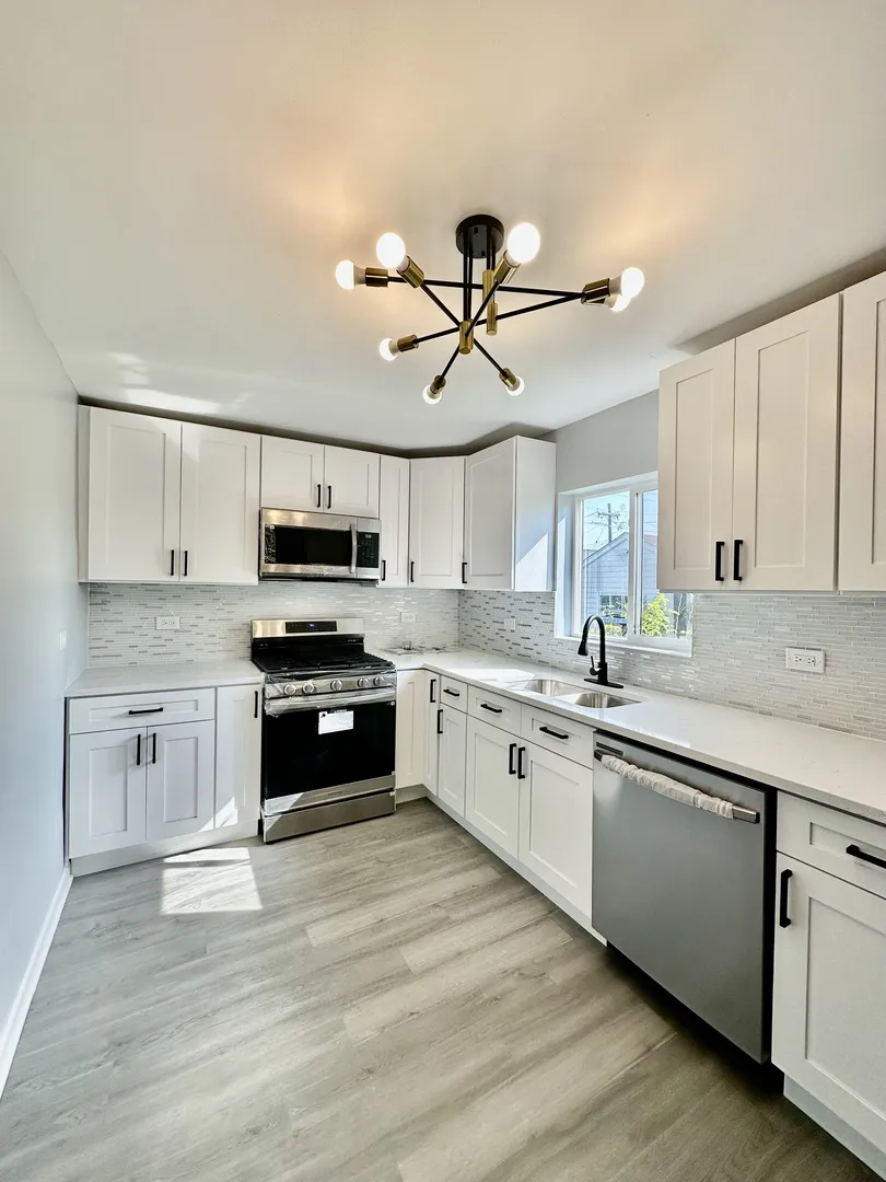 35 46th Ave, ,  60104, USA 60104-Bellwood-IL