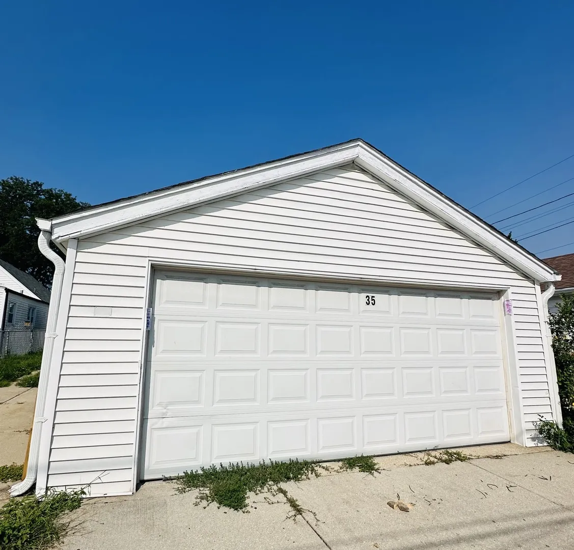 35 46th Ave, ,  60104, USA 60104-Bellwood-IL