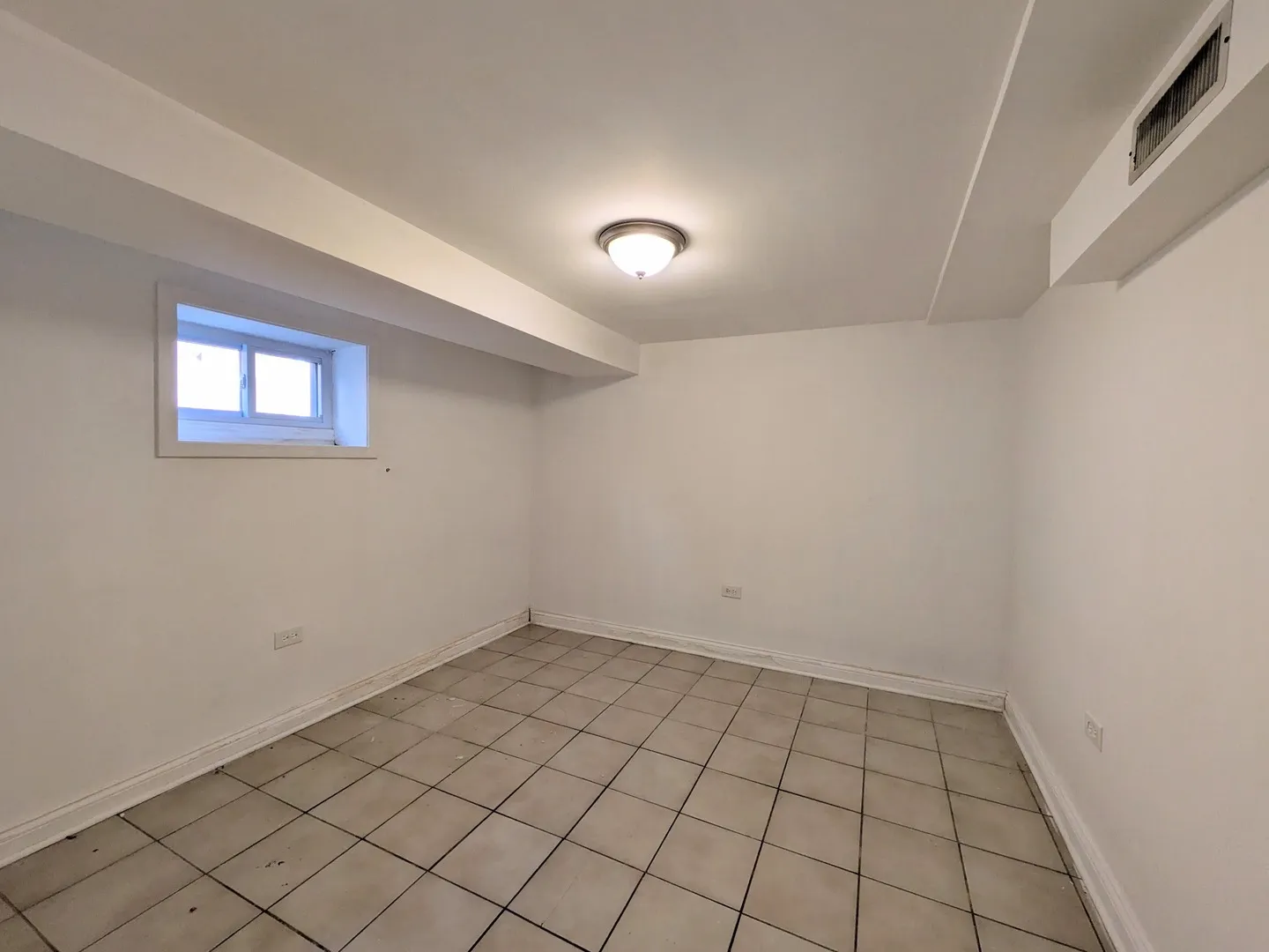 6328 N Troy St, , 60659, USA 60659-Chicago-IL