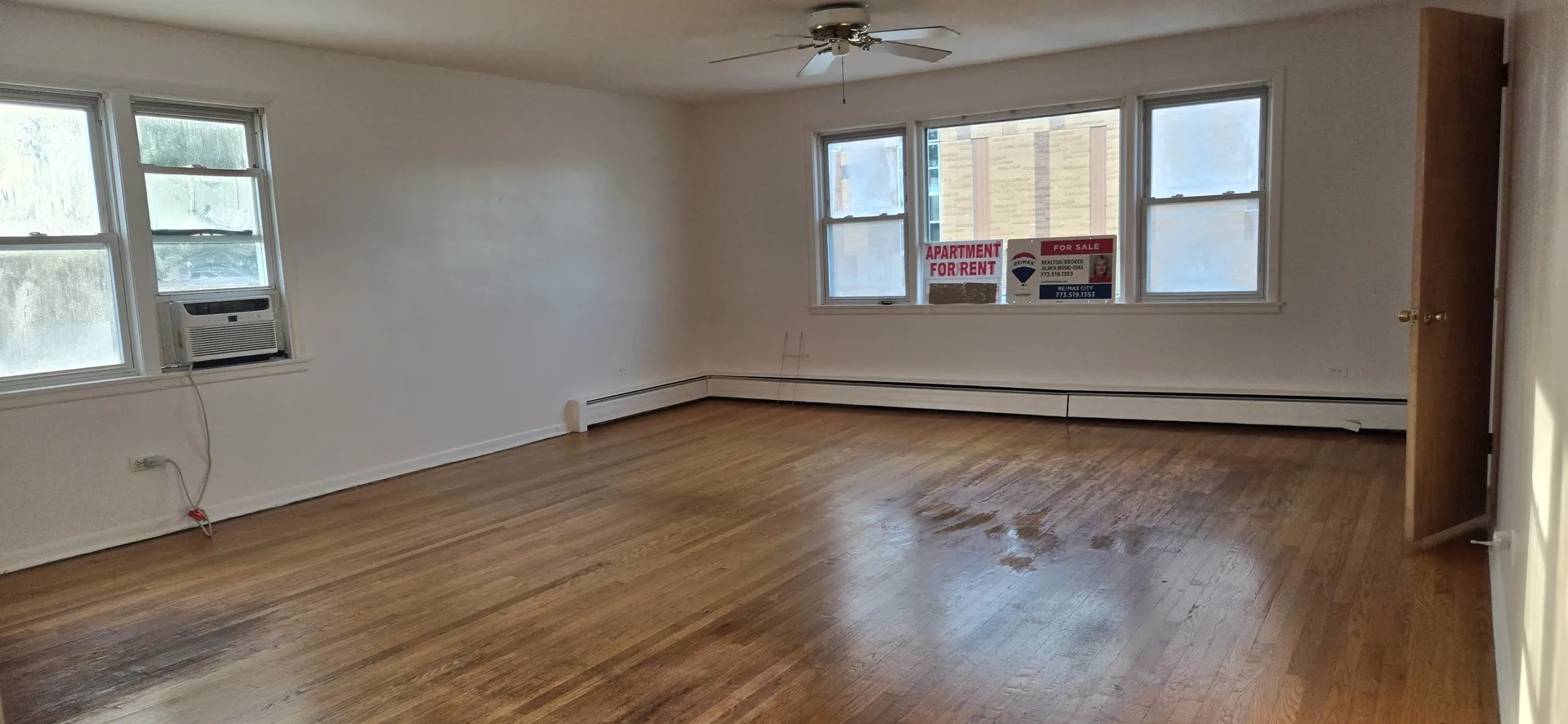 3923 W Howard St, , 60076, USA 60076-Skokie-IL