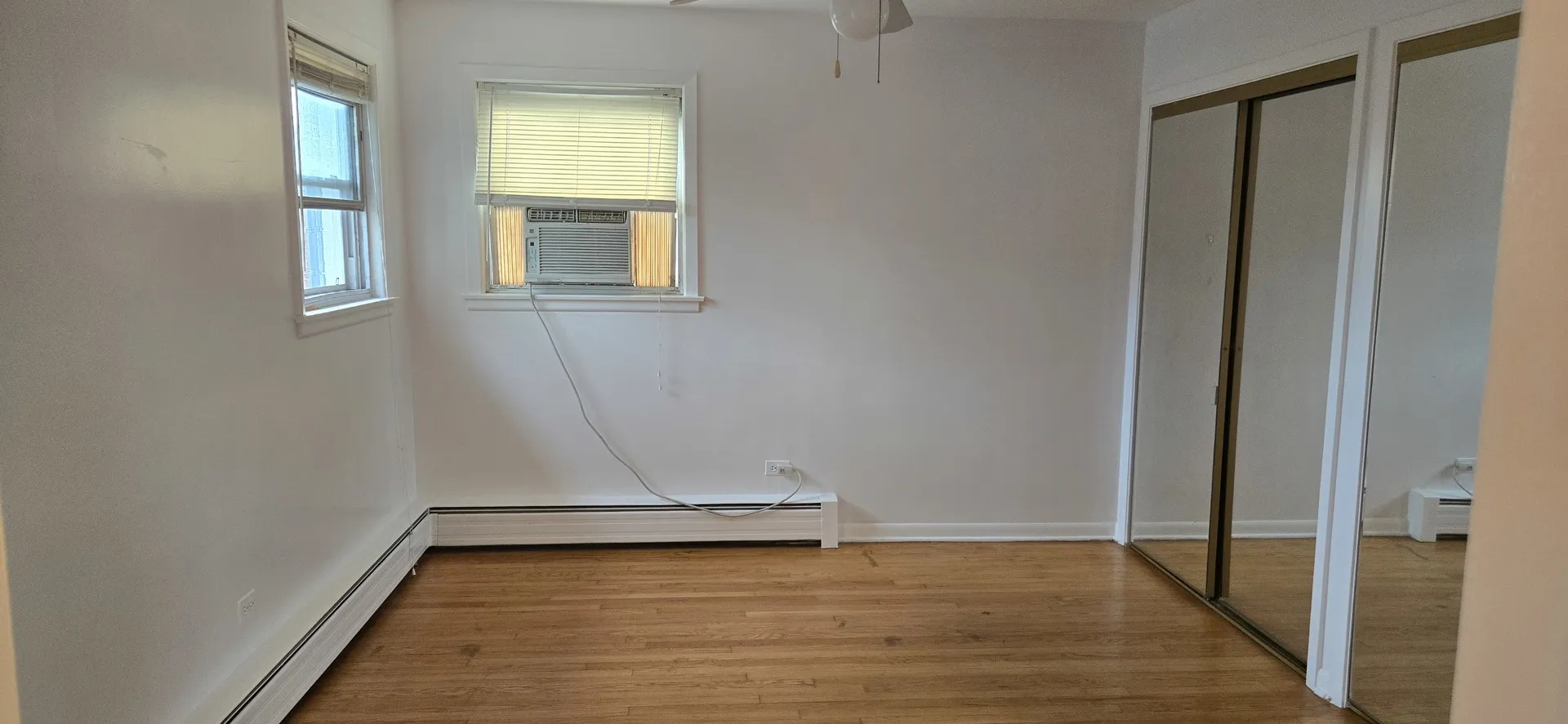 3923 W Howard St, , 60076, USA 60076-Skokie-IL