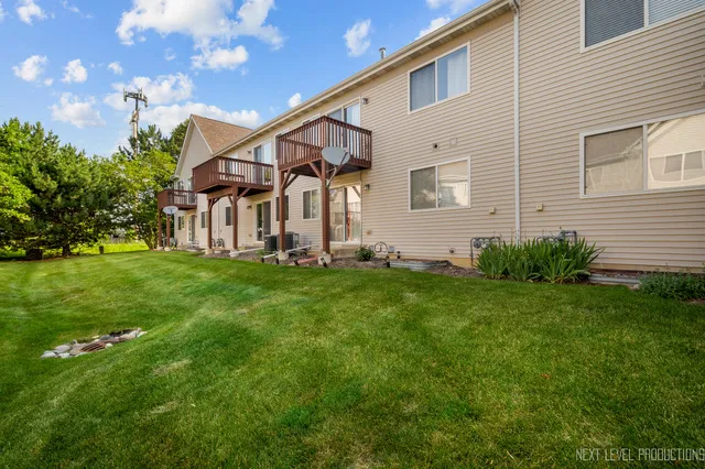 3023 Saganashkee Ln, , 60564, USA 60564-Naperville-IL