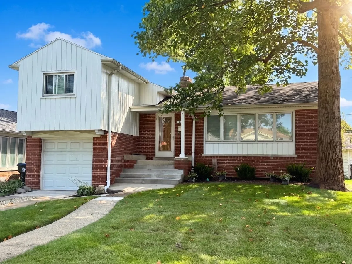 1905 S Fairview Ave, , 60068, USA 60068-Park Ridge-IL