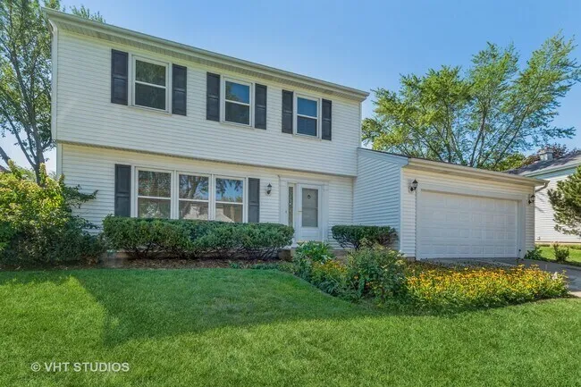 920 Chaucer Way, ,  60089, USA 60089-Buffalo Grove-IL