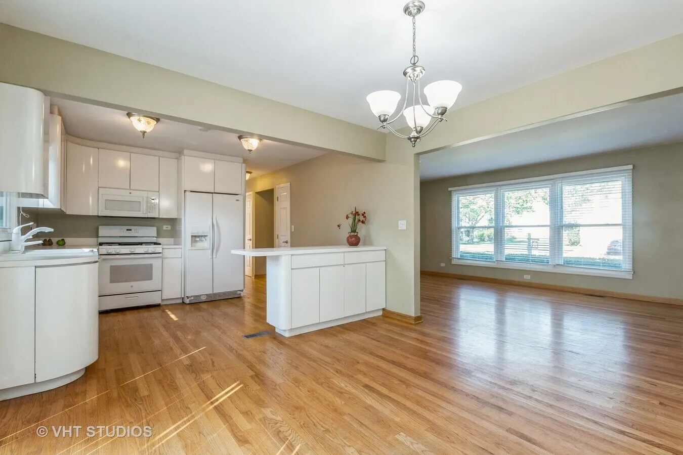 920 Chaucer Way, , 60089, USA 60089-Buffalo Grove-IL