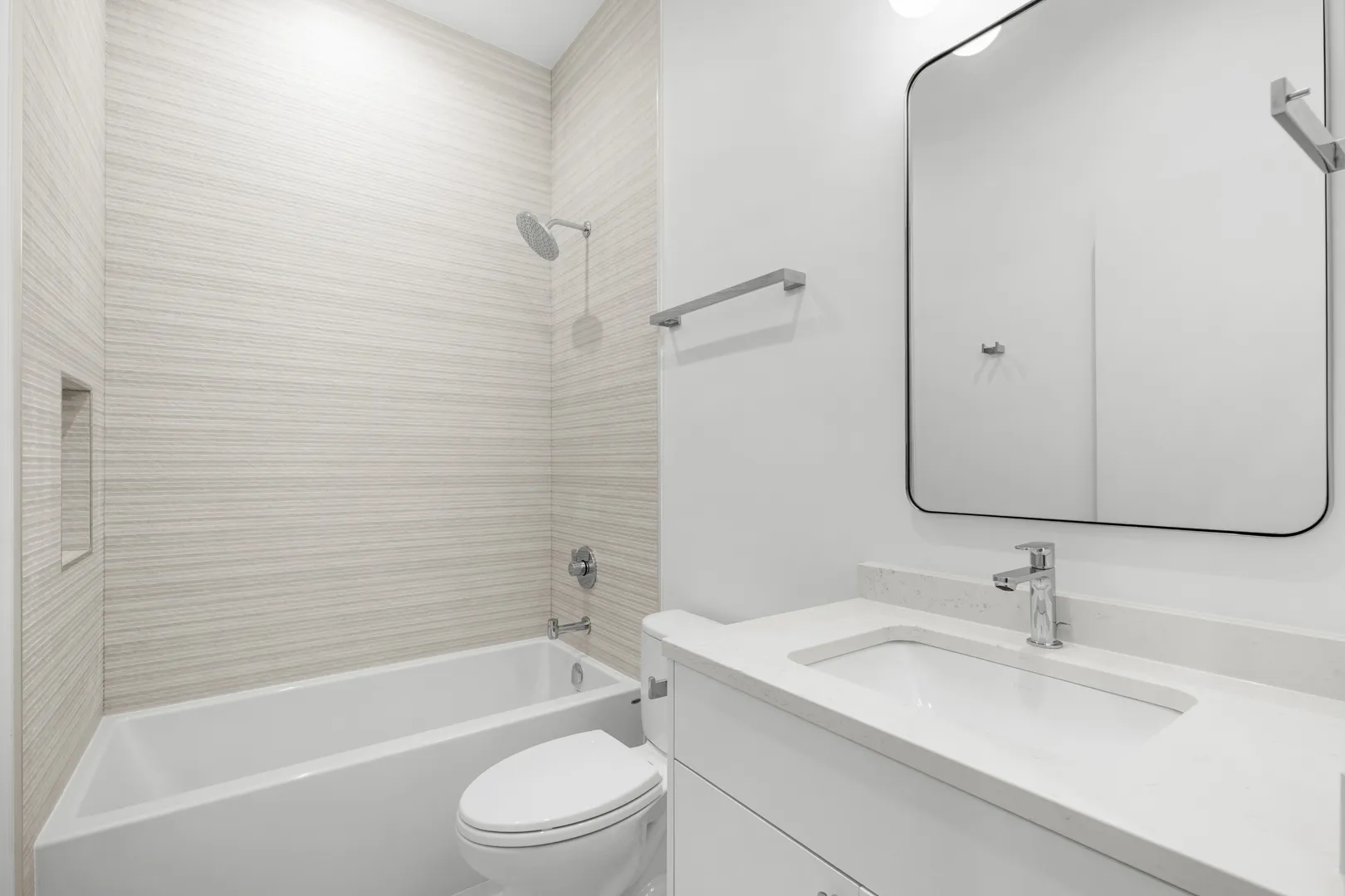 1331 W Taylor St, , 60607, USA 60607-Chicago-IL