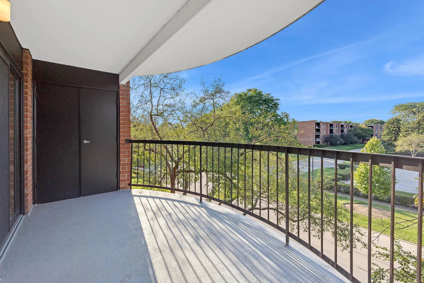 1415 E Central Rd, ,  60005, USA 60005-Arlington Heights-IL