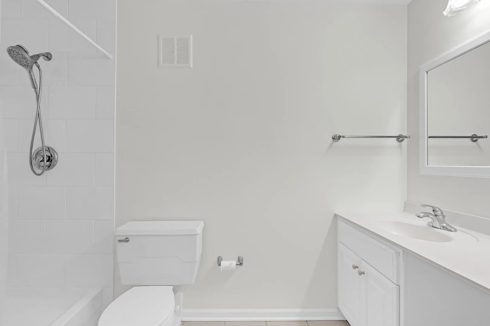 1415 E Central Rd, ,  60005, USA 60005-Arlington Heights-IL