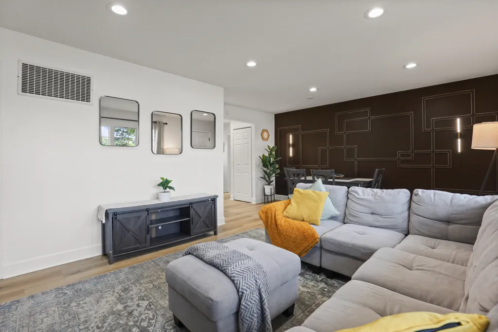 7125 Simpson St, , 60053, USA 60053-Morton Grove-IL