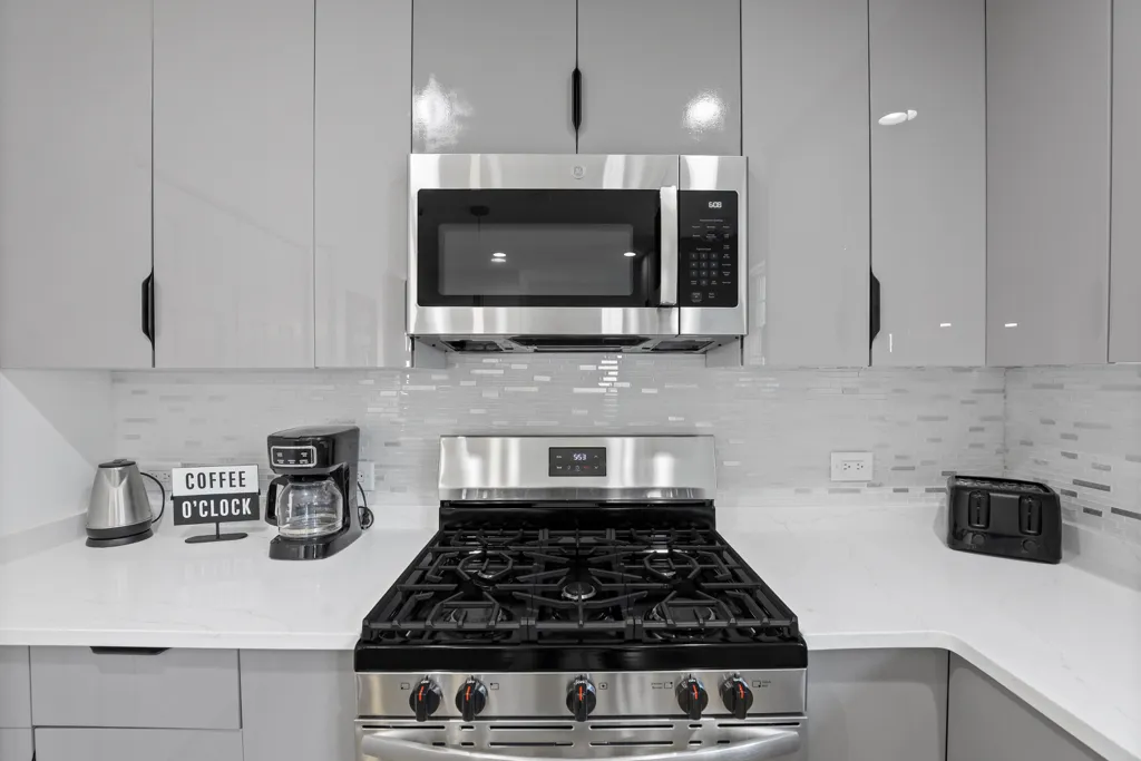 7125 Simpson St, , 60053, USA 60053-Morton Grove-IL