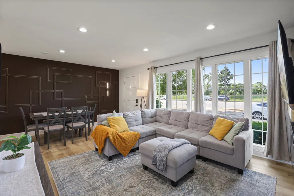 7125 Simpson St, , 60053, USA 60053-Morton Grove-IL