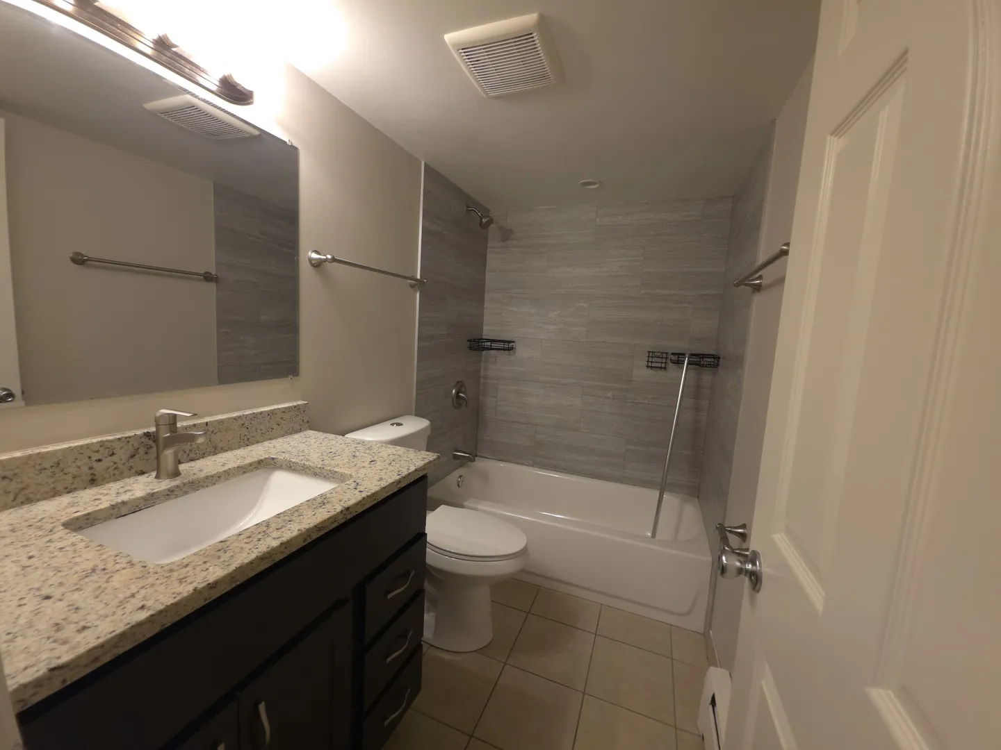 1675 Kiowa Cir, , 60565, USA 60565-Naperville-IL