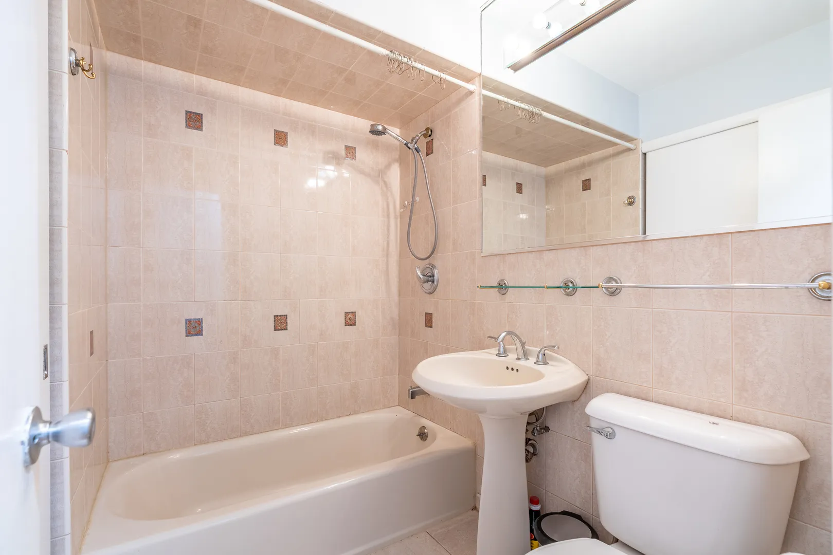 301 N Derbyshire Ave, ,  60004, USA 60004-Arlington Heights-IL