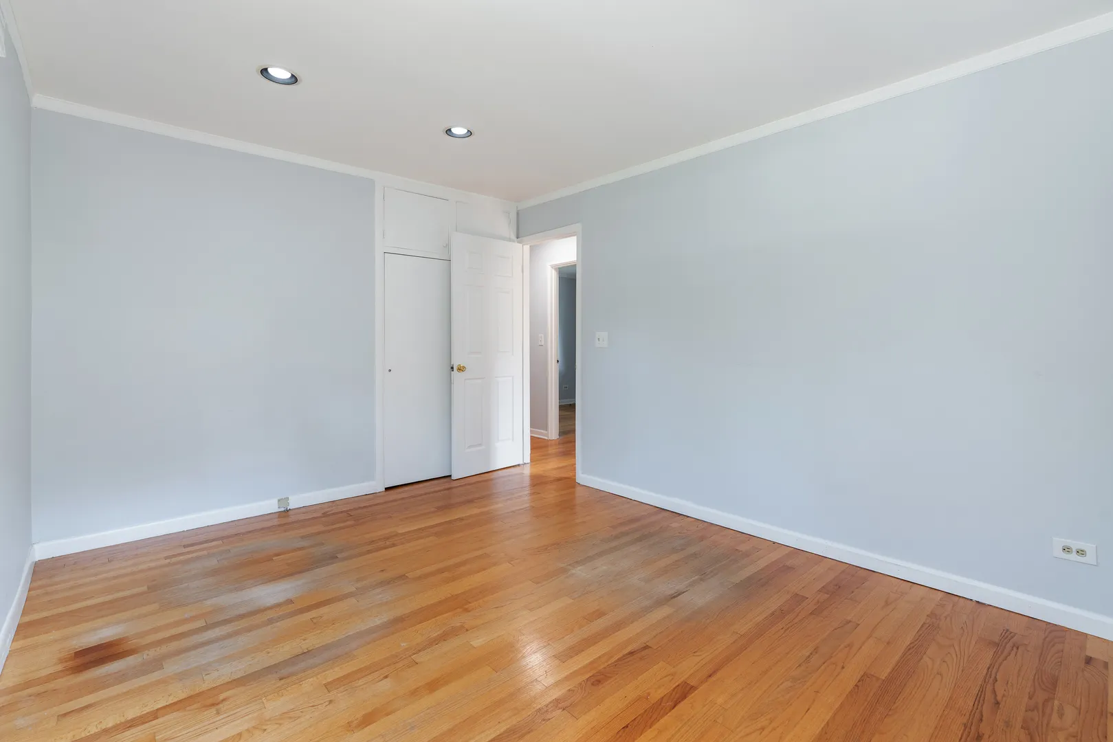 301 N Derbyshire Ave, ,  60004, USA 60004-Arlington Heights-IL