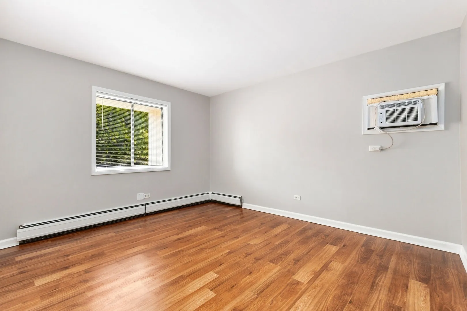 148 E Bailey Rd, ,  60565, USA 60565-Naperville-IL