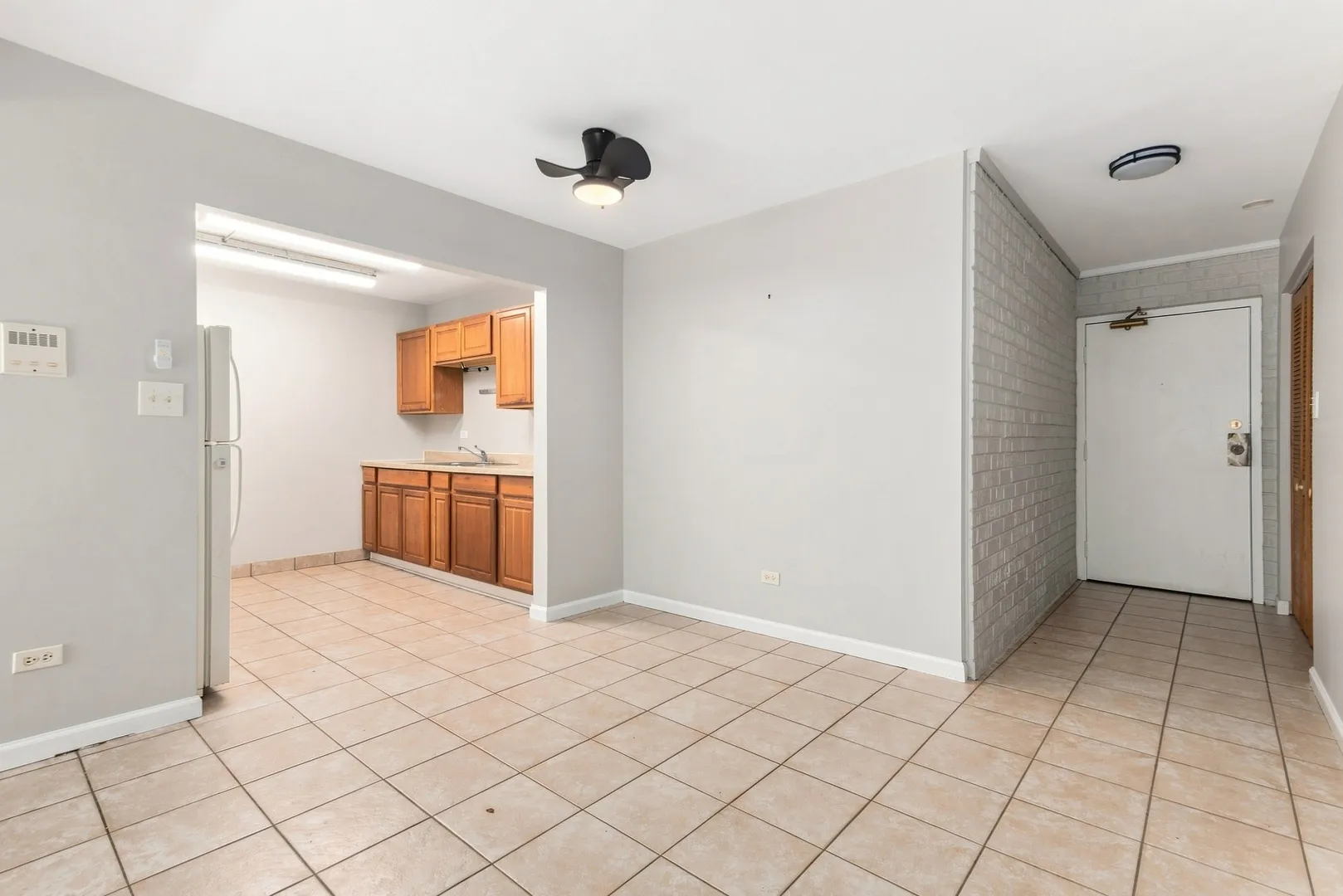 148 E Bailey Rd, ,  60565, USA 60565-Naperville-IL