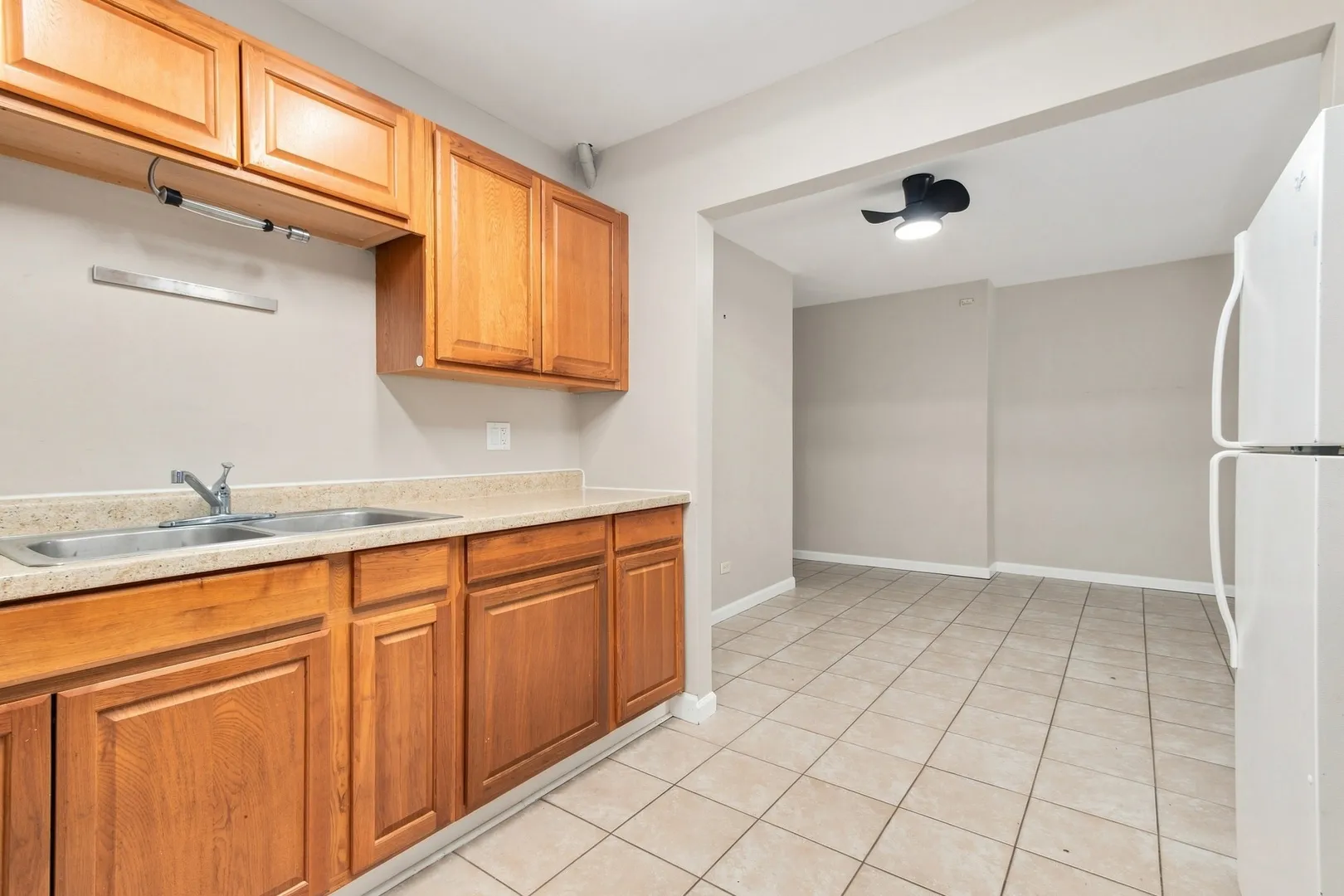 148 E Bailey Rd, ,  60565, USA 60565-Naperville-IL