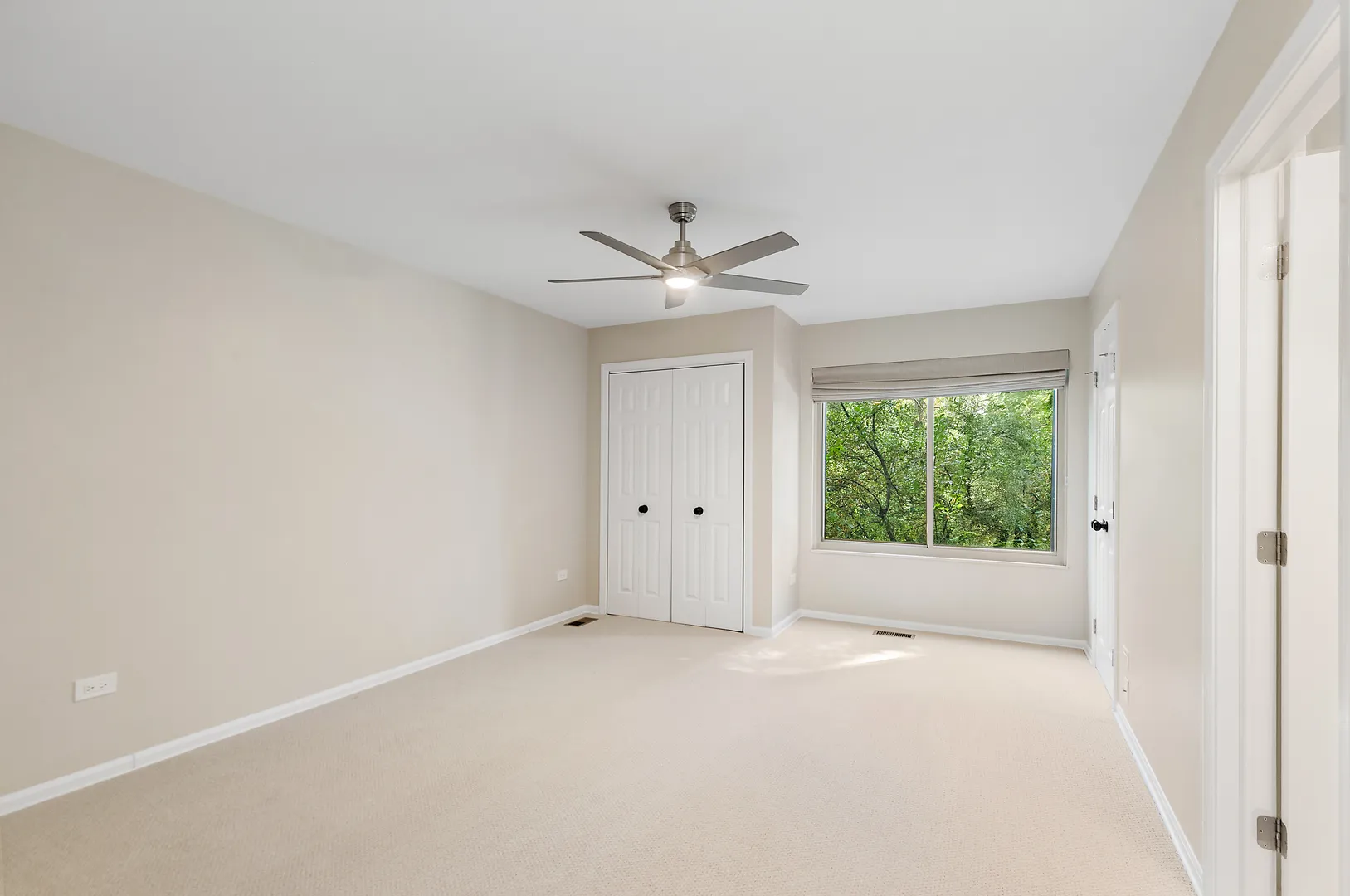 25 N Shoreline Rd, , 60010, USA 60010-Lake Barrington-IL