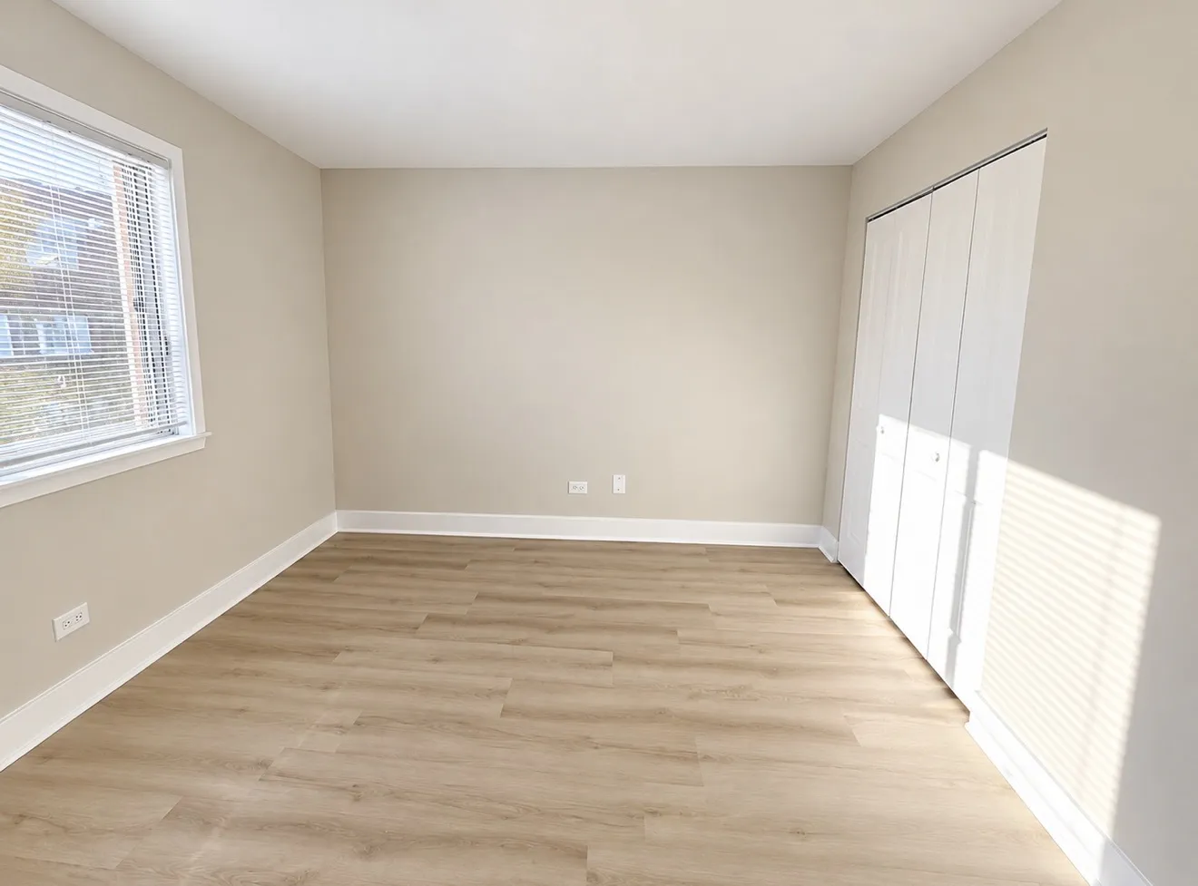 381 Oak Trails Rd, , 60016, USA 60016-Des Plaines-IL