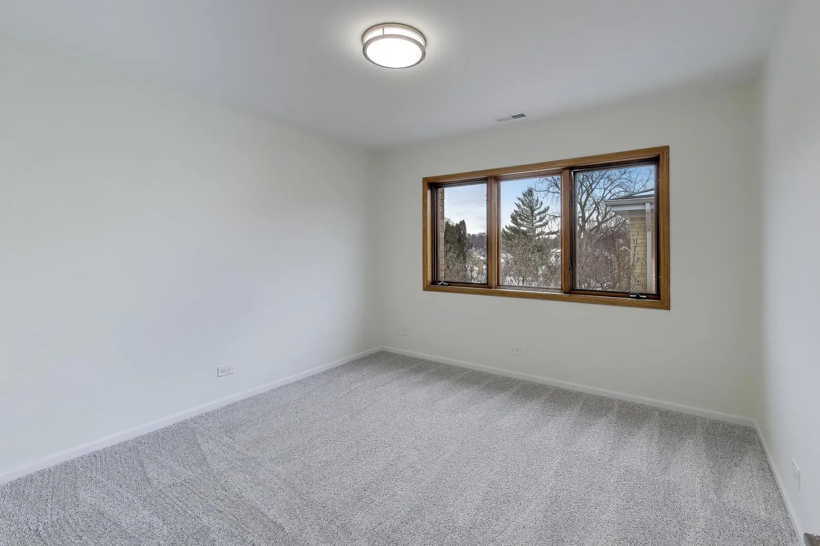 1209 E Davis St, , 60005, USA 60005-Arlington Heights-IL