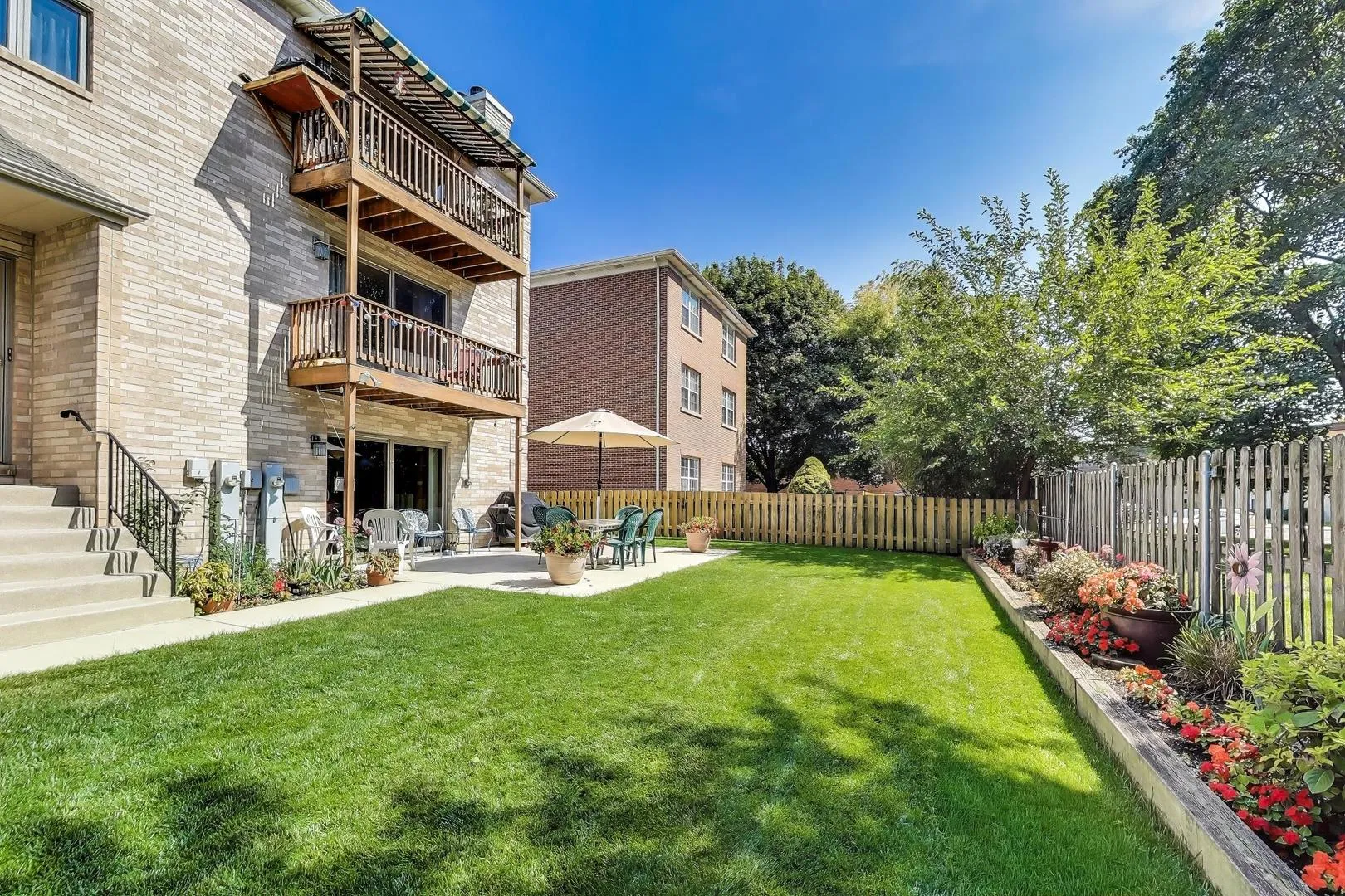 1209 E Davis St, , 60005, USA 60005-Arlington Heights-IL